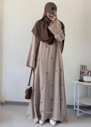 ZARQA BOW EMBROIDERY ABAYA | NUDE