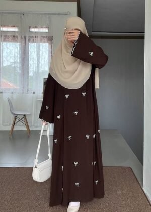 ZARQA BOW EMBROIDERY ABAYA | BROWN
